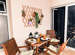 Chic Budva City Retreat