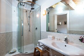 Una Mansarda Nell'isola