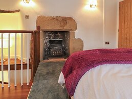 Pear Tree Cottage at Hey Farm