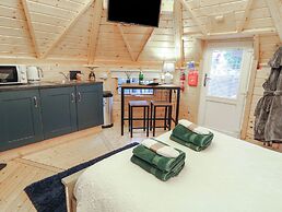 Hexagon Hut - Dec Update