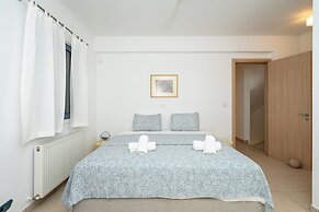 Luxury Villa Niki Steps To Vrysudi Beach