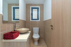 Luxury Villa Niki Steps To Vrysudi Beach