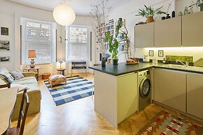 Host Stay Brunswick Place Flat
