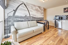 Host Stay Abbey Terrace Apartment