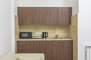 Pearl of Faqra Studios & Apartments