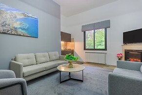 Pearl of Faqra Studios & Apartments