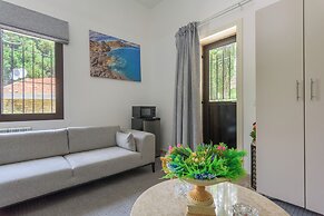 Pearl of Faqra Studios & Apartments