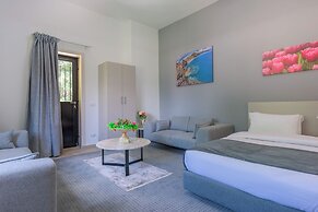 Pearl of Faqra Studios & Apartments