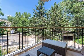 Pearl of Faqra Studios & Apartments