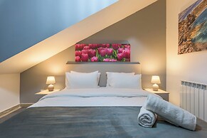 Pearl of Faqra Studios & Apartments