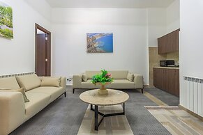 Pearl of Faqra Studios & Apartments