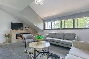 Pearl of Faqra Studios & Apartments