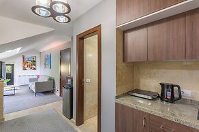 Pearl of Faqra Studios & Apartments