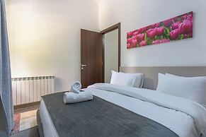 Pearl of Faqra Studios & Apartments