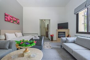 Pearl of Faqra Studios & Apartments