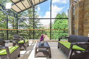 Pearl of Faqra Studios & Apartments