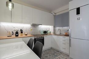 Luxury Comfort in Pagrati - Walk to Syntagma
