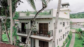 LOBOC RIVERSIDE INN and RESTAURANT