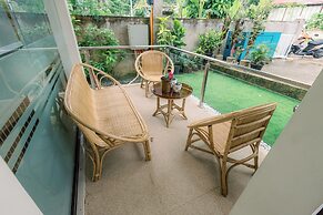 LOBOC RIVERSIDE INN and RESTAURANT