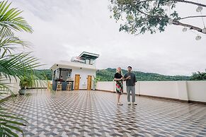LOBOC RIVERSIDE INN and RESTAURANT