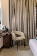 LOBOC RIVERSIDE INN and RESTAURANT