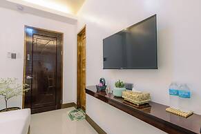 LOBOC RIVERSIDE INN and RESTAURANT