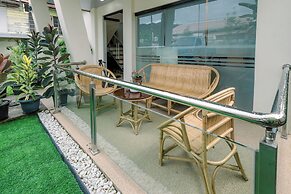 LOBOC RIVERSIDE INN and RESTAURANT