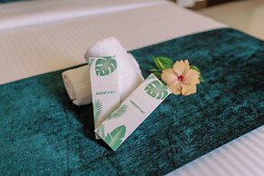 LOBOC RIVERSIDE INN and RESTAURANT