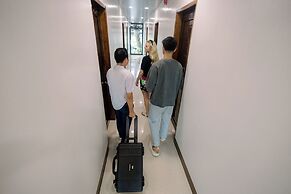 LOBOC RIVERSIDE INN and RESTAURANT