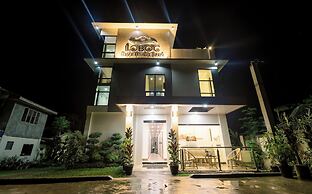 LOBOC RIVERSIDE INN and RESTAURANT