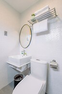 LOBOC RIVERSIDE INN and RESTAURANT