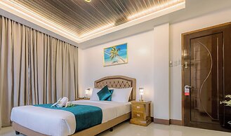 LOBOC RIVERSIDE INN and RESTAURANT