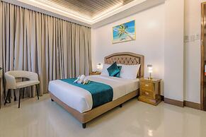 LOBOC RIVERSIDE INN and RESTAURANT