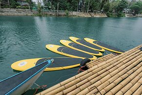 LOBOC RIVERSIDE INN and RESTAURANT