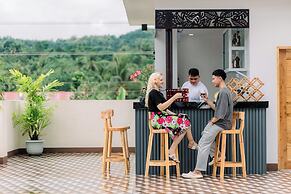 LOBOC RIVERSIDE INN and RESTAURANT