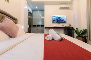 LOBOC RIVERSIDE INN and RESTAURANT