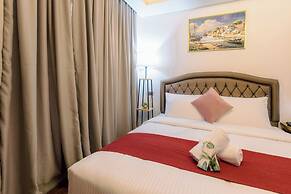 LOBOC RIVERSIDE INN and RESTAURANT