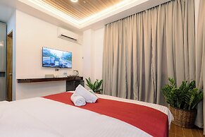 LOBOC RIVERSIDE INN and RESTAURANT