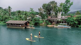 LOBOC RIVERSIDE INN and RESTAURANT