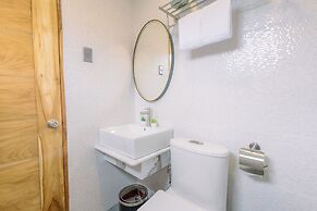 LOBOC RIVERSIDE INN and RESTAURANT