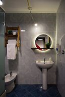 Xuru Heliopolis Rock