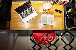 Xuru Heliopolis Rock