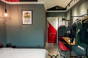 Xuru Heliopolis Rock