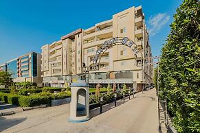 Xuru Heliopolis Rock