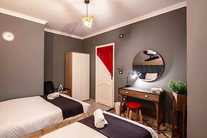 Xuru Heliopolis Rock