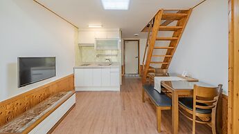 Yeongheungdo Rainbow Ocean View Pension