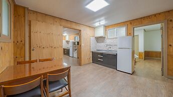 Yeongheungdo Rainbow Ocean View Pension