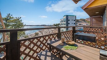 Yeongheungdo Rainbow Ocean View Pension