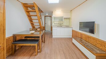 Yeongheungdo Rainbow Ocean View Pension