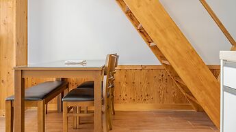 Yeongheungdo Rainbow Ocean View Pension